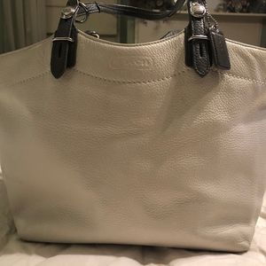 COACH authentic handbag